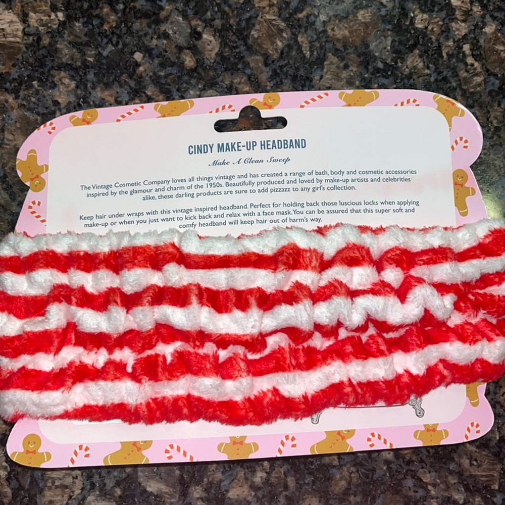 Holiday Sleep Mask and Cosmetic Headband - Picture 5 of 6